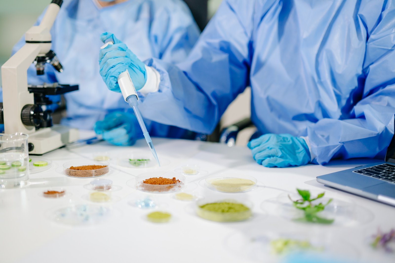 Ingredient quality evaluation in a laboratory